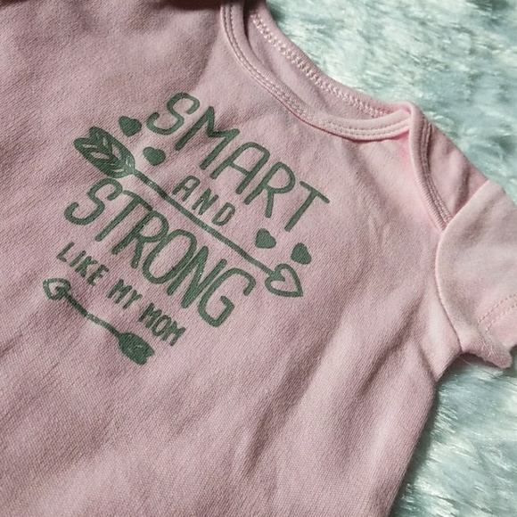 🆕NEW WITH TAGS: BABY GIRL ONSIE - Picture 7 of 7